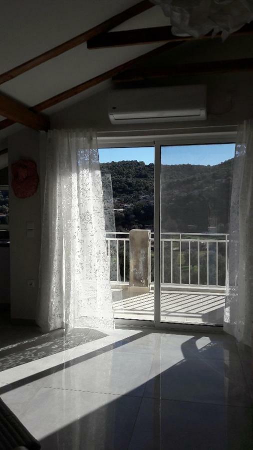Kallimos Vasiliki (Lefkada)